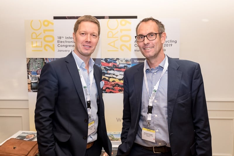 icbr-2018-battery-recycling-congress-men-taking-picture